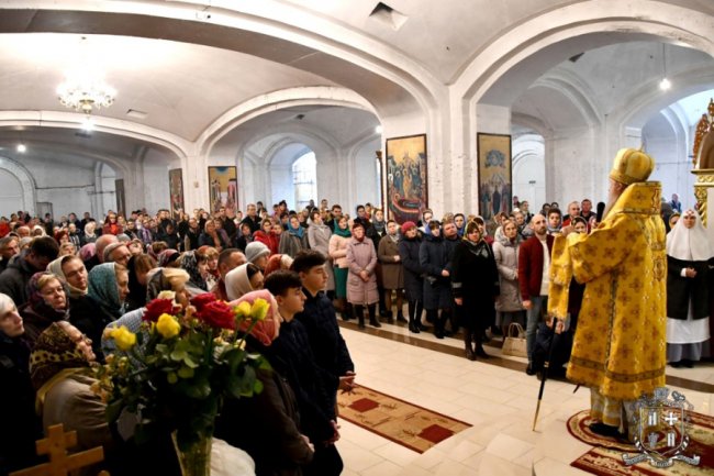 У кафедральному соборі Луцька молилися за мир в Україні. ФОТО