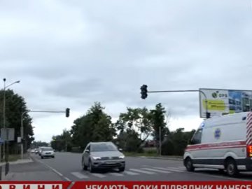 Небезпечний перехід: чому у Рованцях досі не запрацював світлофор. ВІДЕО