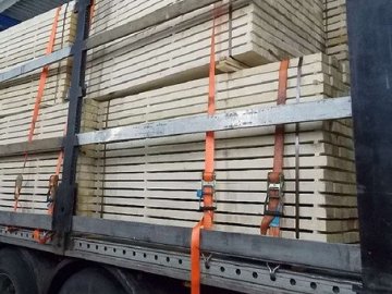 Через «Ягодин» до Польщі нелегально перевозили деревину на велику суму грошей