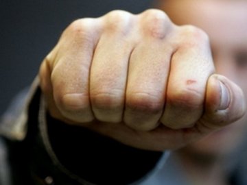 У Луцьку зі стріляниною та газовим балончиком побилися рідні брати