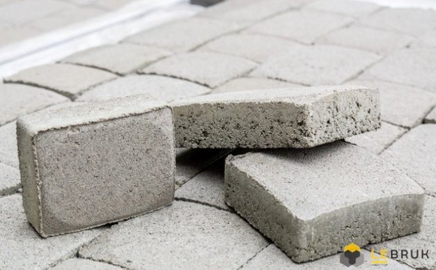 За товщиною, формою, кольором: як обрати бруківку «LeBruk»*