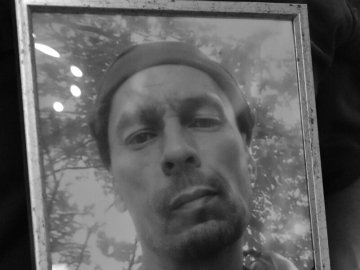 У Луцьку попрощалися із загиблим захисником України Русланом Лужанцовим