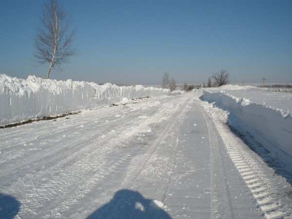 Як на Волині чистять дороги. ФОТО 