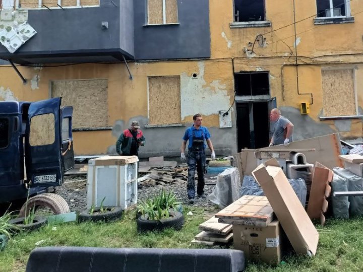 Обстріл Луцька: постраждалим від удару росії з резервного фонду виділили понад 4 млн грн