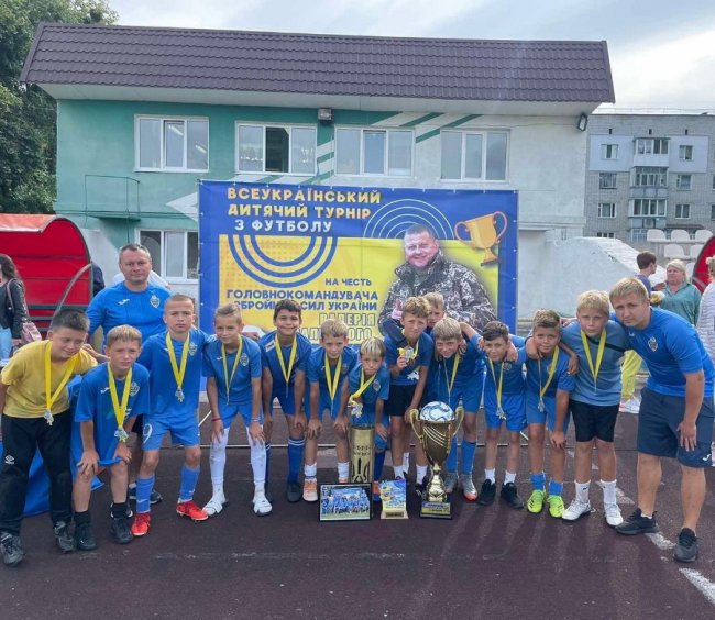 Луцька команда виграла футбольний турнір на честь Залужного