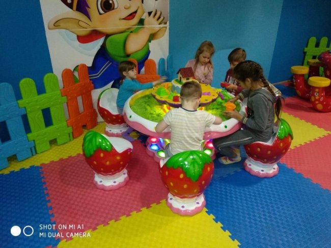 У «FigliMigli» — забави для наймолодших. ФОТО*