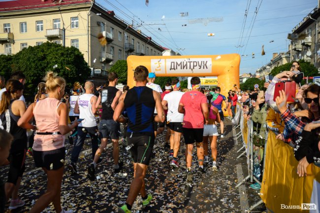 У Луцьку відбувся «Лучеськ півмарафон 2020». ФОТОРЕПОРТАЖ