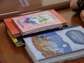 У Луцьку презентували нові книги для незрячих