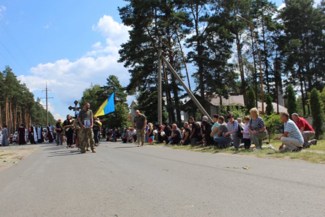На Волині попрощалися з Героєм, командиром стрілецького взводу 100-ої окремої бригади тероборони Юрієм Шабатом