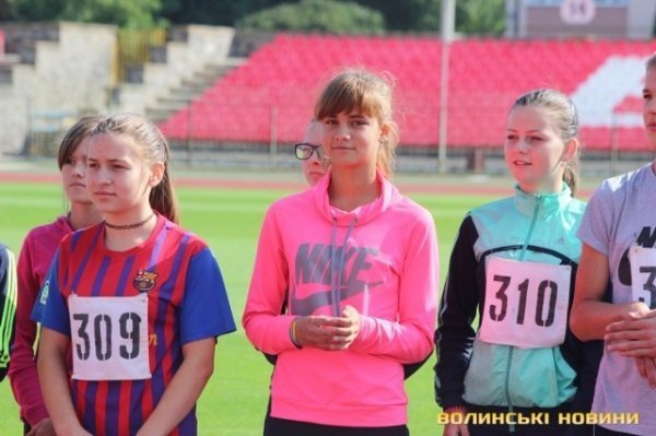 На оновленому «Авангарді» пройшли перші змагання. ФОТО