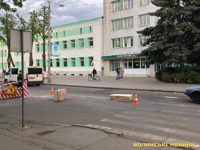 На центральній вулиці Луцька –  аварія, є постраждалі. ФОТО