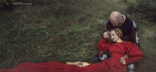 Середньовічна казка: лучанин знявся у романтичній фотосесії
