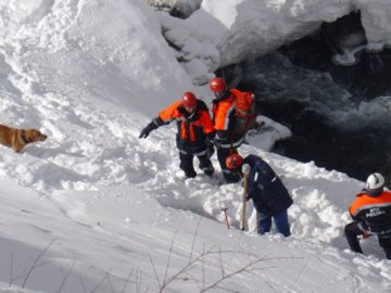 На Алтаї лавина накрила групу туристів: загинуло 7 людей