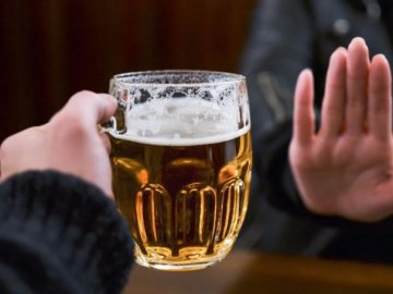 У Луцьку викрили магазин, де торгували алкоголем у заборонені години 