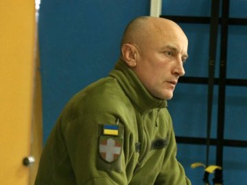 «Списати себе неправильно»: військовий після поранення служить у Волинському ТЦК і займається спортом