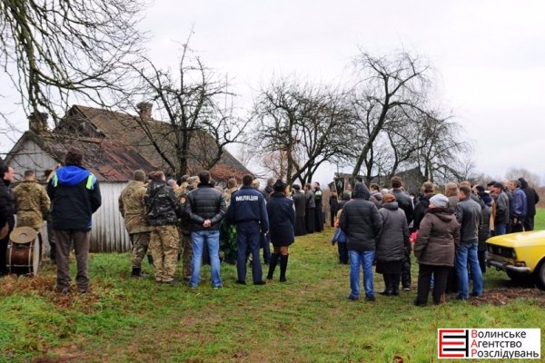На Волині попрощалися із загиблим в зоні АТО військовослужбовцем. ФОТО