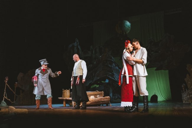 Театральний анонс: огляд вистав у Луцьку 26 листопада – 1 грудня