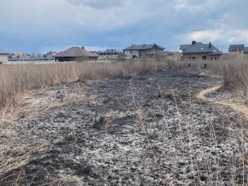 У Рованцях через дитячі пустощі з вогнем виникла пожежа