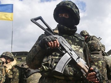 Українські бійці отримали наказ стріляти на ураження