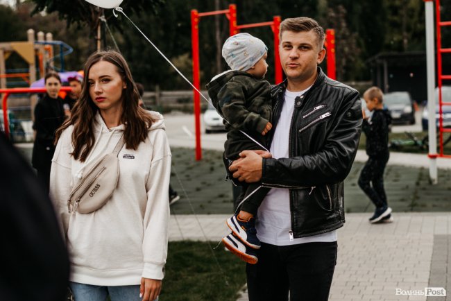 Розкриття таємниці, подарунки та KADNAY «на десерт»: як на «Супернові» веселилися «добрі сусіди». ФОТОРЕПОРТАЖ*