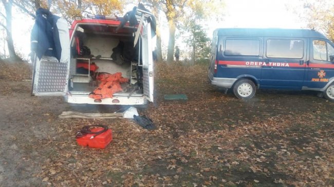 Відновили пошуки безвісти зниклого на озері Люб'язь Олексія Веремійчика. ФОТО