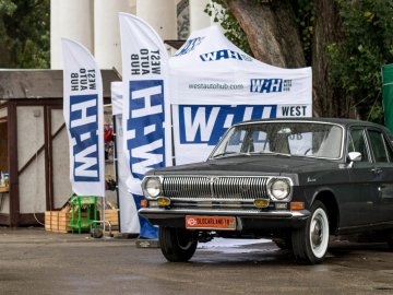 Лучани їдуть на автомобільний фестиваль до столиці* 
