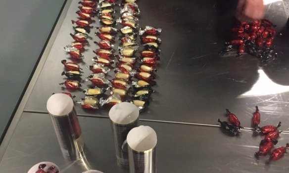 Затримали наркодилерів з «кокаїновими цукерками» на 2 мільйони доларів. ФОТО. ВІДЕО