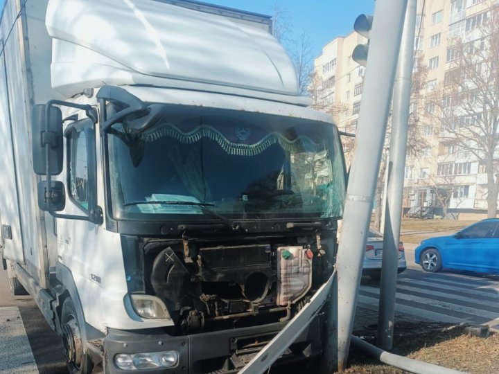 У Луцьку водійка авто спровокувала аварію