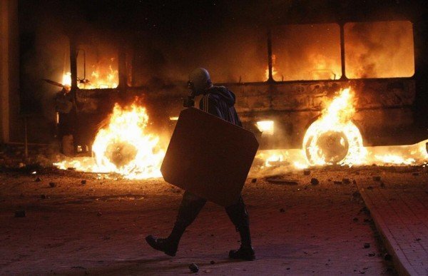 Вражаючі фото сутичок на Грушевського