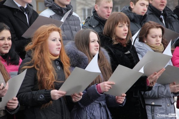 Луцьк вшанував Шевченка. ФОТО