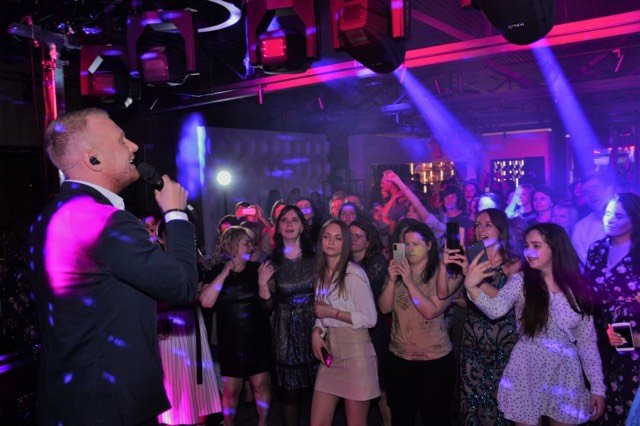 У Луцьк приїздив Роман Скорпіон: вітав із днем народження «ВіКсіС» та «Галю Балувану». ФОТО* 