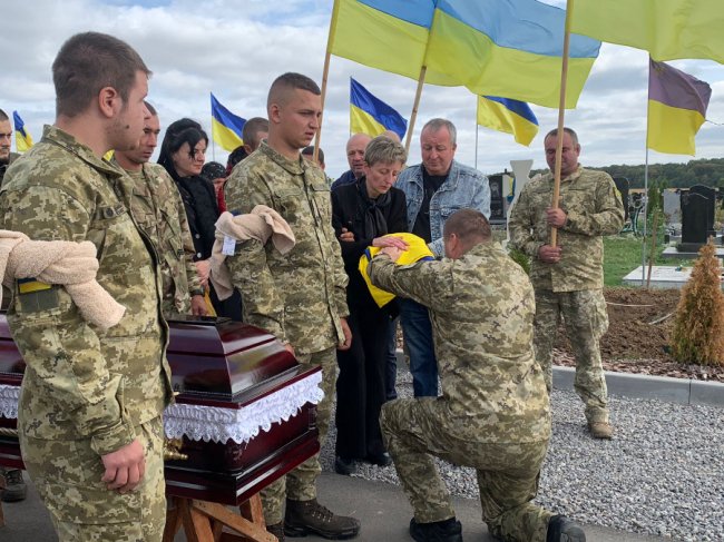 Провели в останню путь Героя Валерія Борсука з Волині