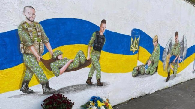 У волинському місті презентували мурал з полоненими прикордонницями. ФОТО