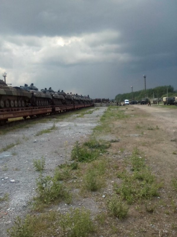 Волинський священик відвідав військових на Сході. ФОТО