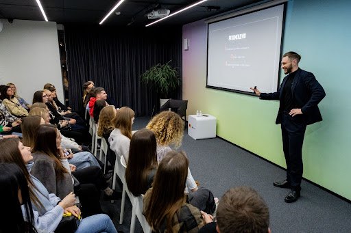 Дія.Бізнес у Луцьку: головні  події у березні для підприємців