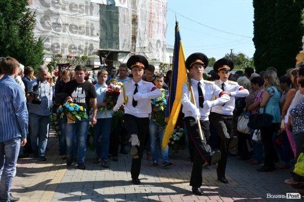 У Луцьку провели в останню путь двох бійців 51-ої бригади. ФОТО