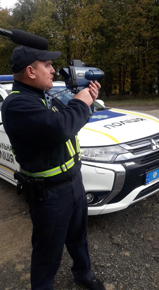 За годину волинські патрульні з радарами зупинили 10 водіїв, які перевищували швидкість. ФОТО