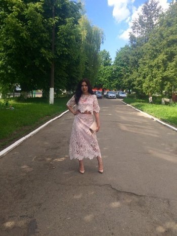 Як у Луцьку святкували випускники. ФОТО