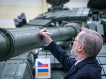 Чехія надасть Україні танки