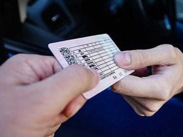 Україна і Литва вводять спрощений обмін водійських посвідчень