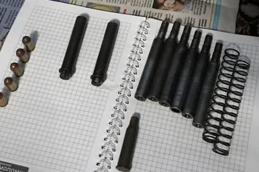 У Луцьку затримали чоловіка, який торгував зброєю. ФОТО