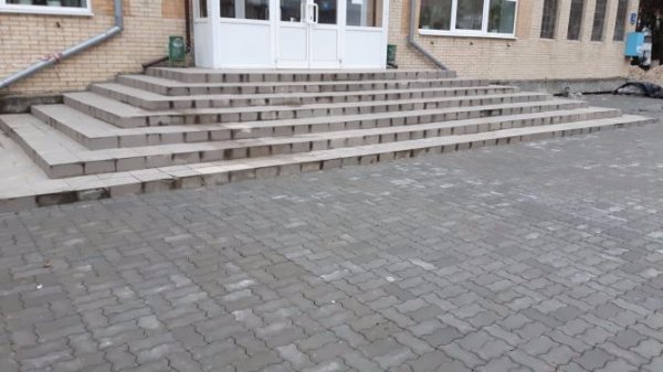 У Луцькому басейні ремонт: плавати буде тепліше