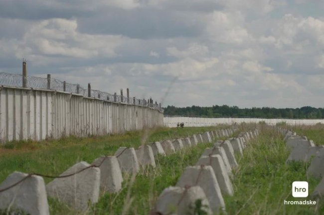 «Та де Білорусь нападе! У нас армія більша. Та й там половина - українців», - жителі прикордонних сіл на Волині про загрозу наступу
