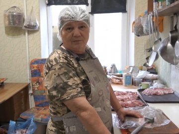 «Гуцулка Ксеня» годує тероборонівців з Волині. ВІДЕО