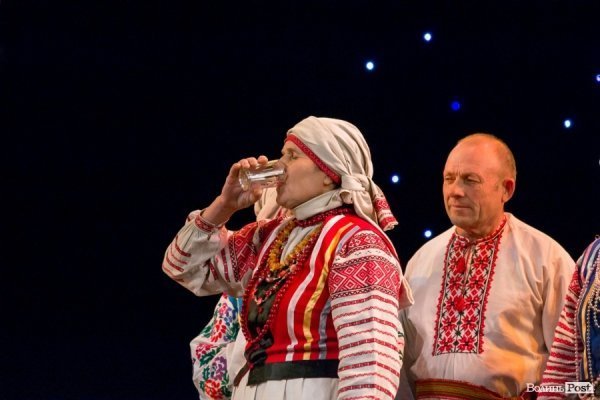 «Берегиня» фінішувала українським весіллям. ФОТО