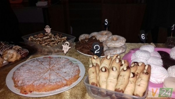 Благодійні жахи: студенти влаштували хелловінський ярмарок. ФОТО