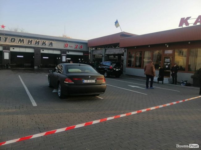 У Луцьку на автомийці – стрілянина: загинула одна людина. ФОТО. ВІДЕО. ОНОВЛЕНО