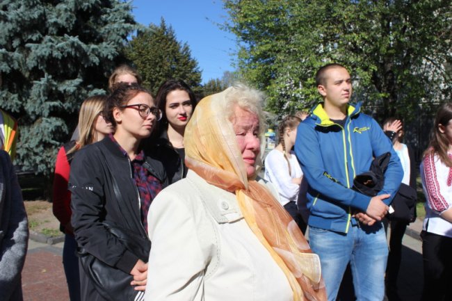 У Луцьку влаштували акцію з нагоди Дня людей поважного віку. ФОТО