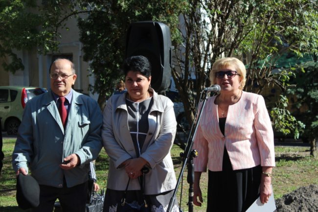 У Луцьку влаштували акцію з нагоди Дня людей поважного віку. ФОТО