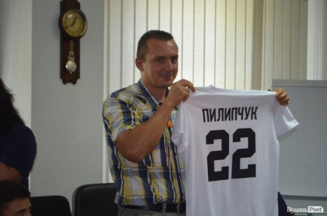 Футболісти луцького «Підшипника» підкорювали найбільший у світі юнацький чемпіонат*